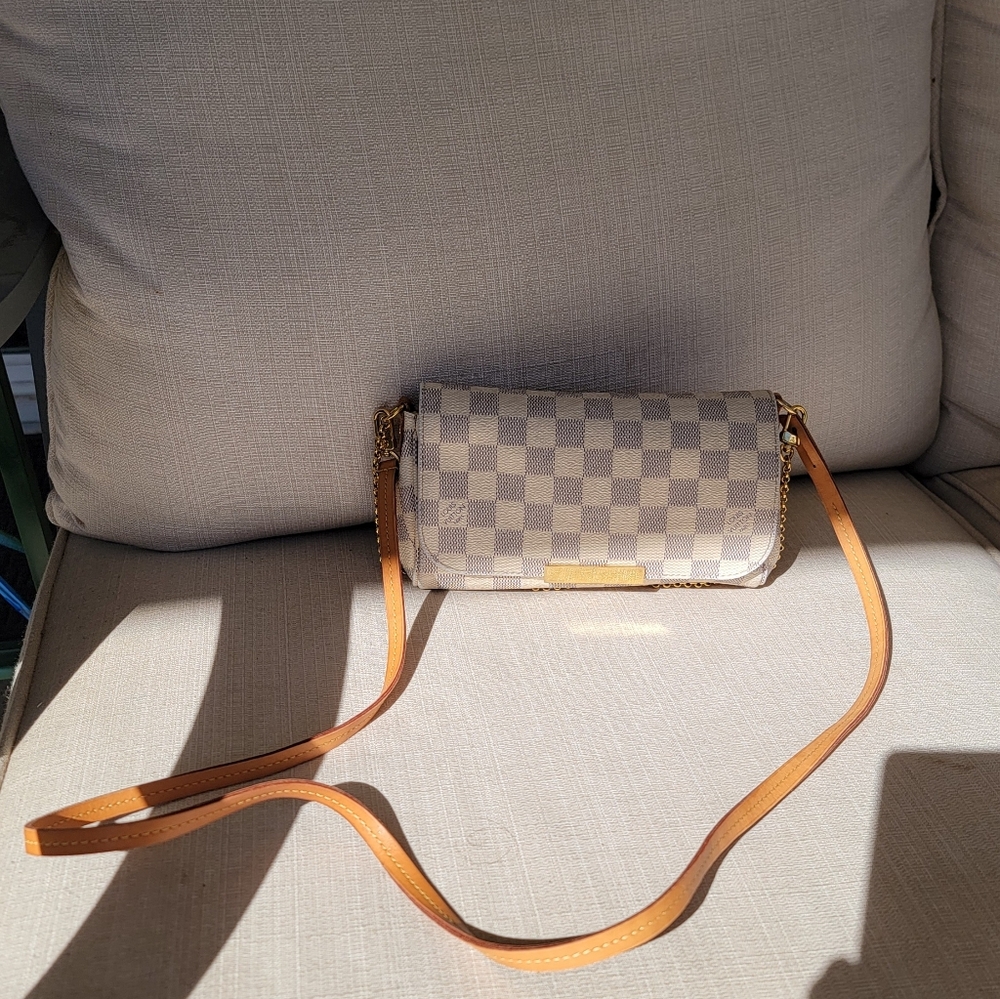 Louis Vuitton Damier Azur Favorite PM Shoulder Bag